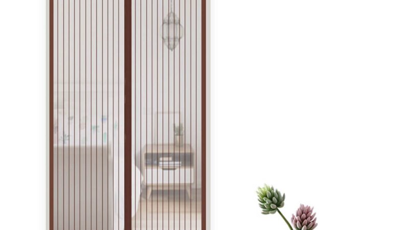 Magnetic Screen Door Mesh: A Hands-Free Solution to Flying Insects