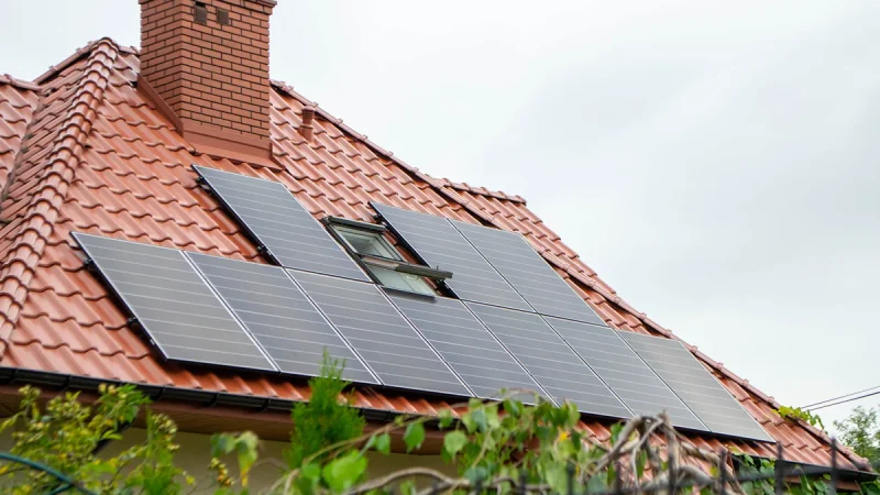 Solar Battery Storage in Edinburgh: Maximising Your Renewable Energy Investment
