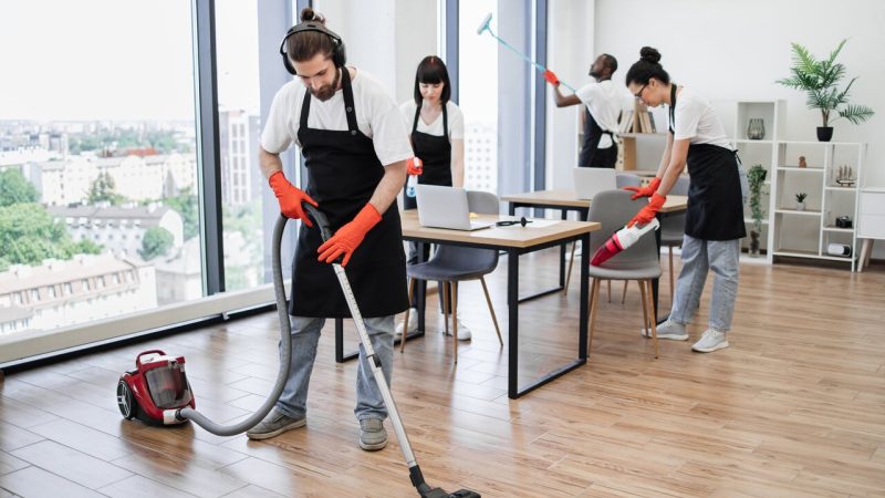 The Real Difference Between a DIY Clean and a Professional House Clean